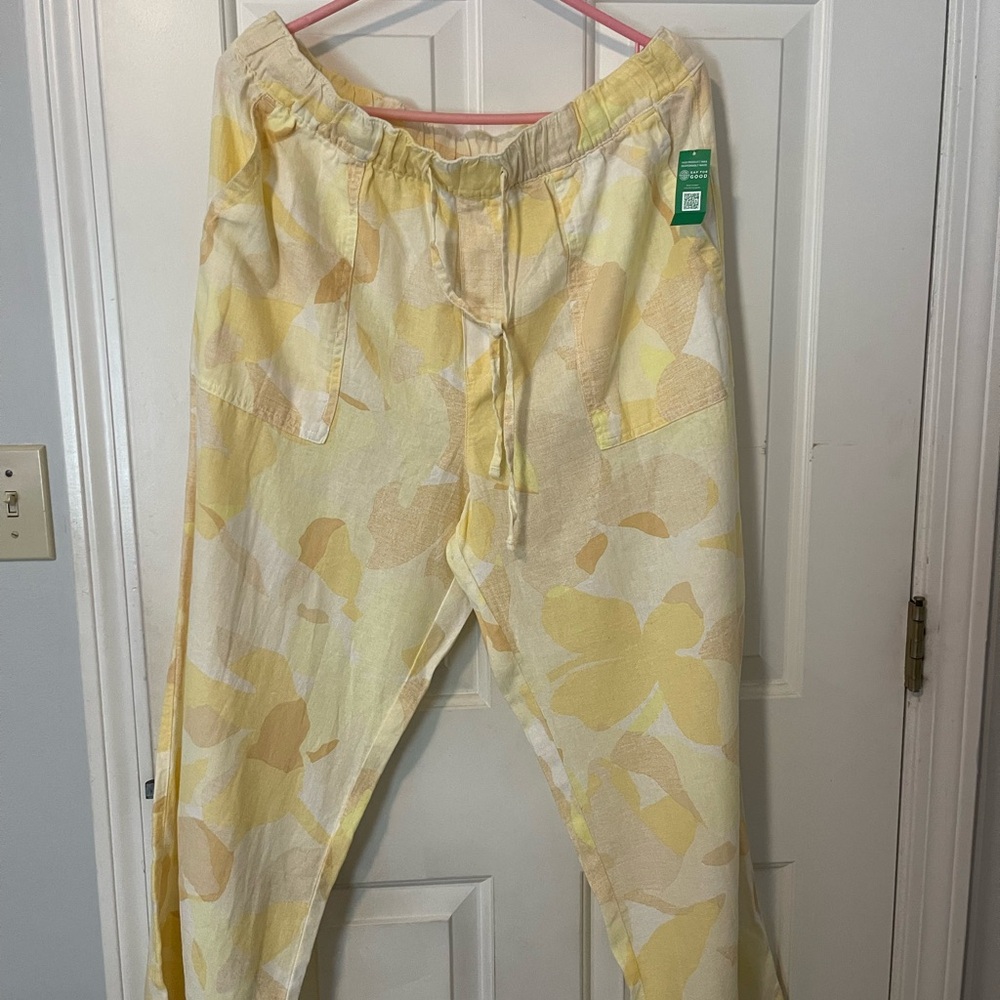 GAP Yellow Floral linen pants